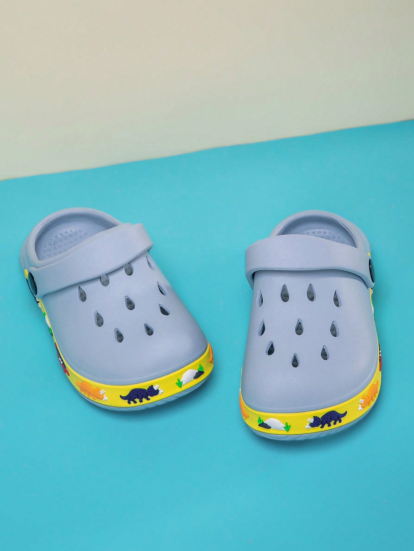 Kids Boys Girls Casual Beach Sport Garden Jelly Shoes Cute Toddler Non-Slip Lightweight Sandals