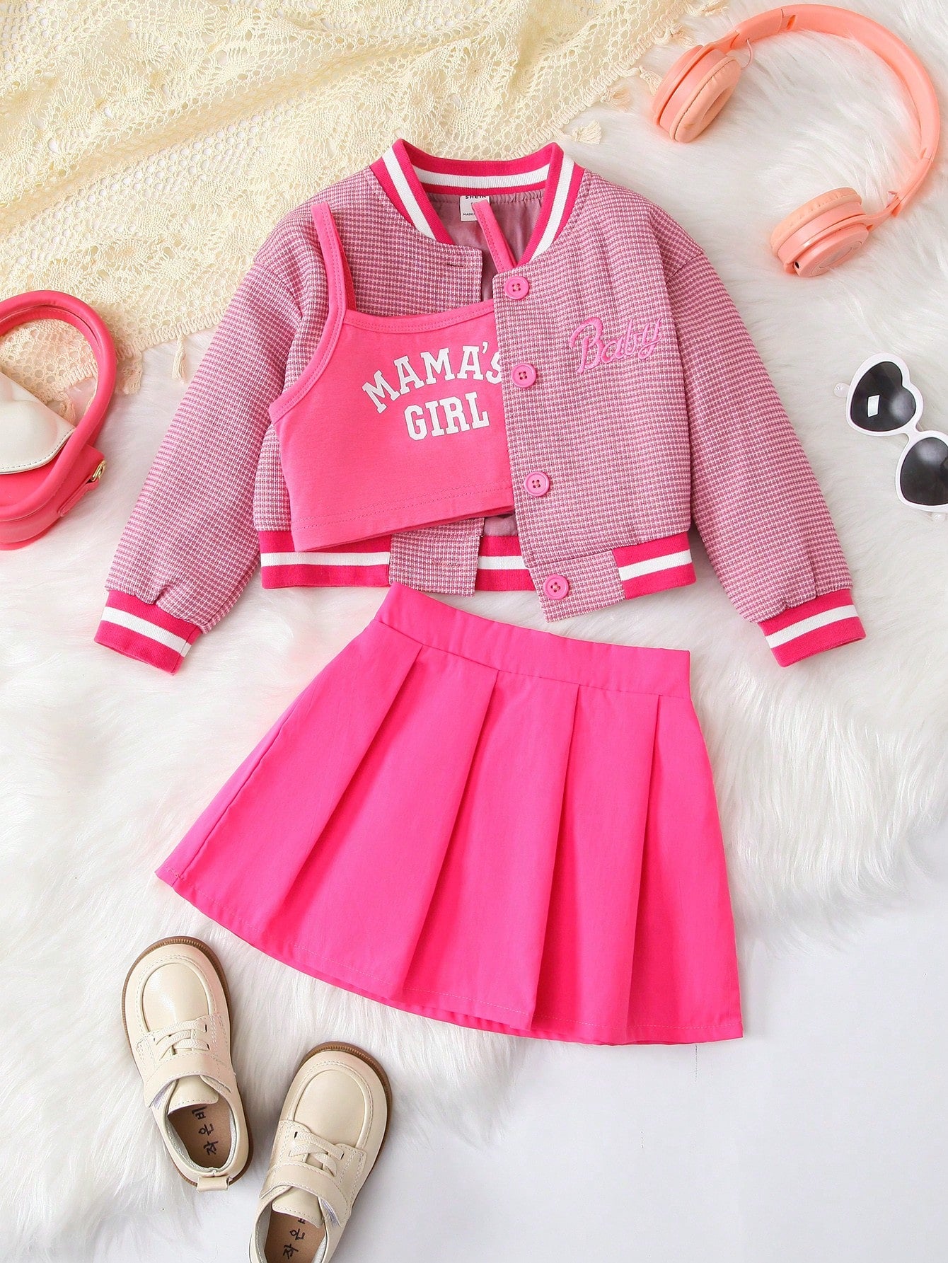 SHEIN Young Girl Letter Graphic Striped Trim Varsity Jacket