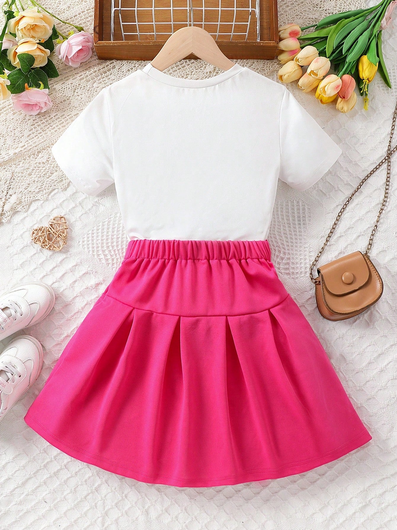 2pcs/Set Tween Girls' Street Wear Summer Short Sleeve T-Shirt With Letter & Cartoon Bear Print And Pleated Skirt