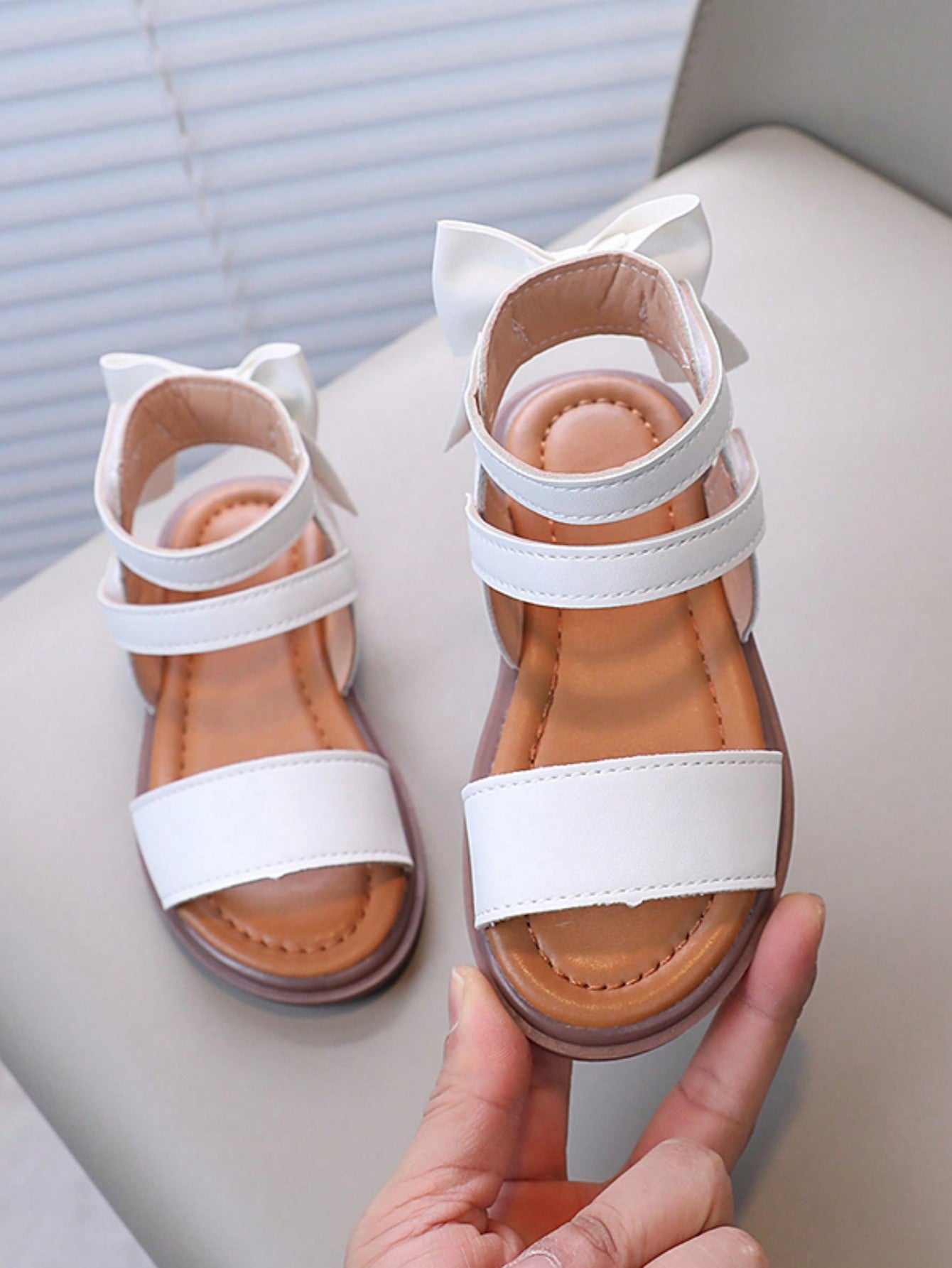 1pair Girls' Pu High Top Flat Sandals With Bowknot Decor, Suitable For Summer