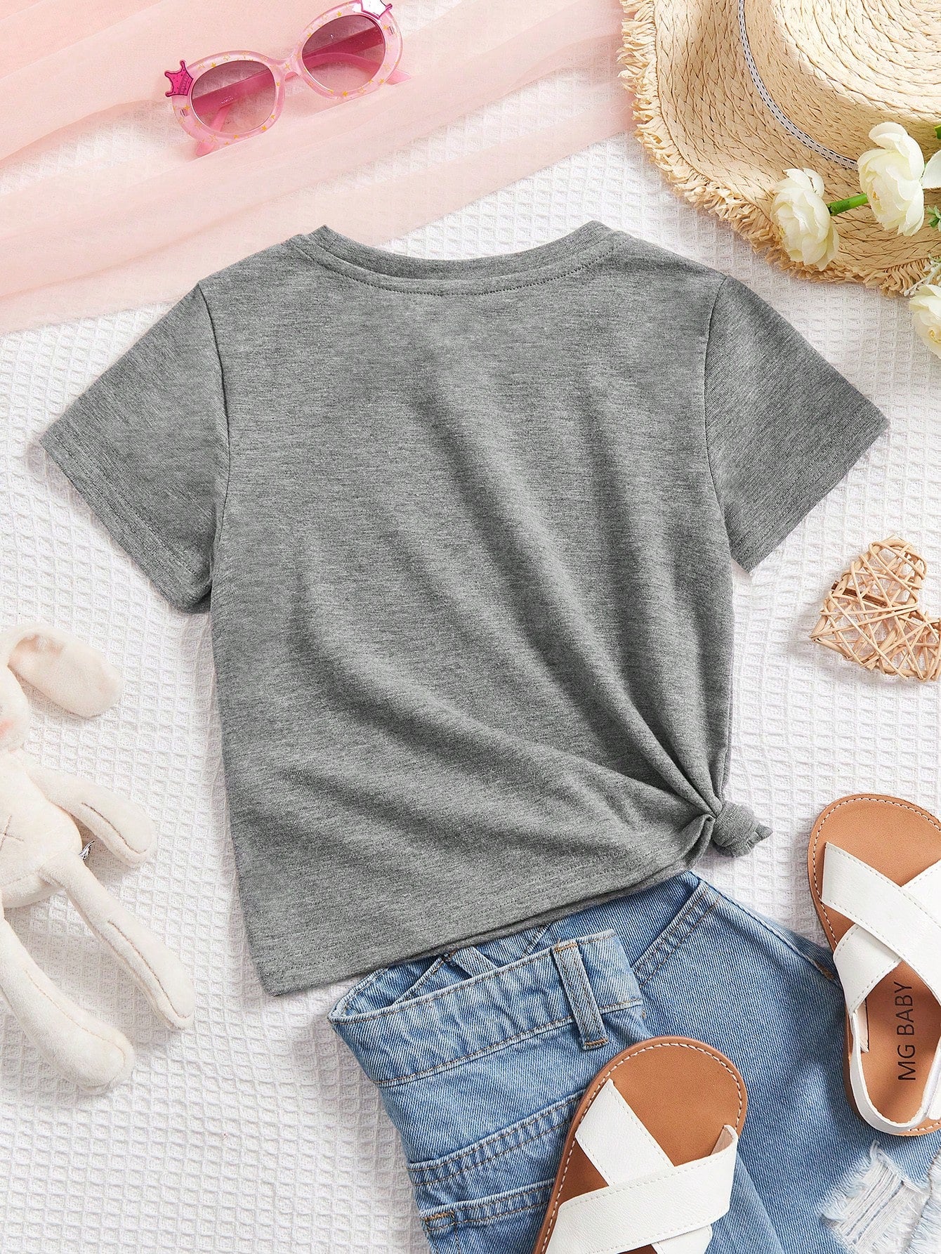 Casual Cartoon Pattern Short Sleeve T-Shirt For Cool, Cute And Young Girls, Suitable For Summer