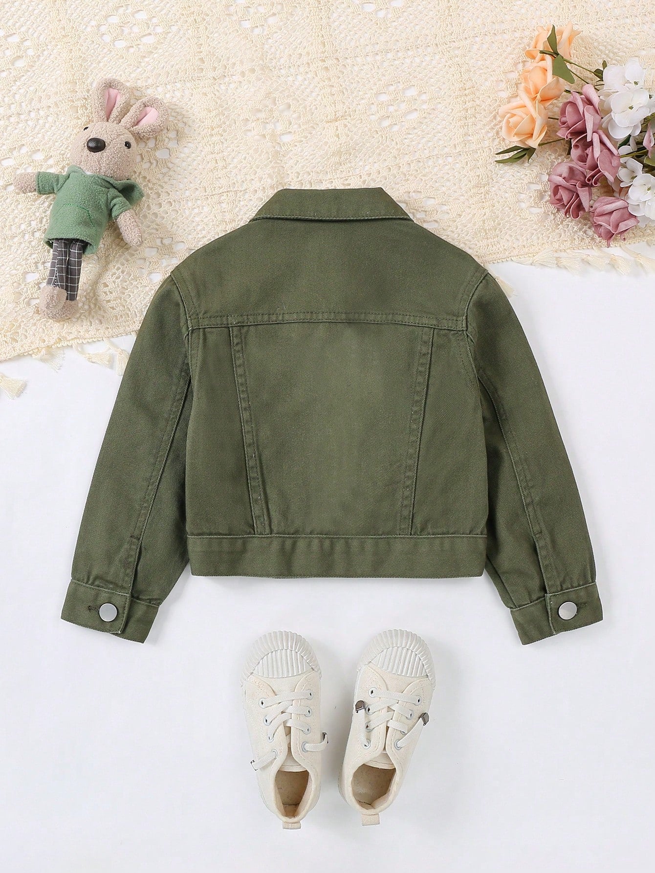 Young Girl Vintage Basic Distressed Short Denim Jacket For Daily Wear