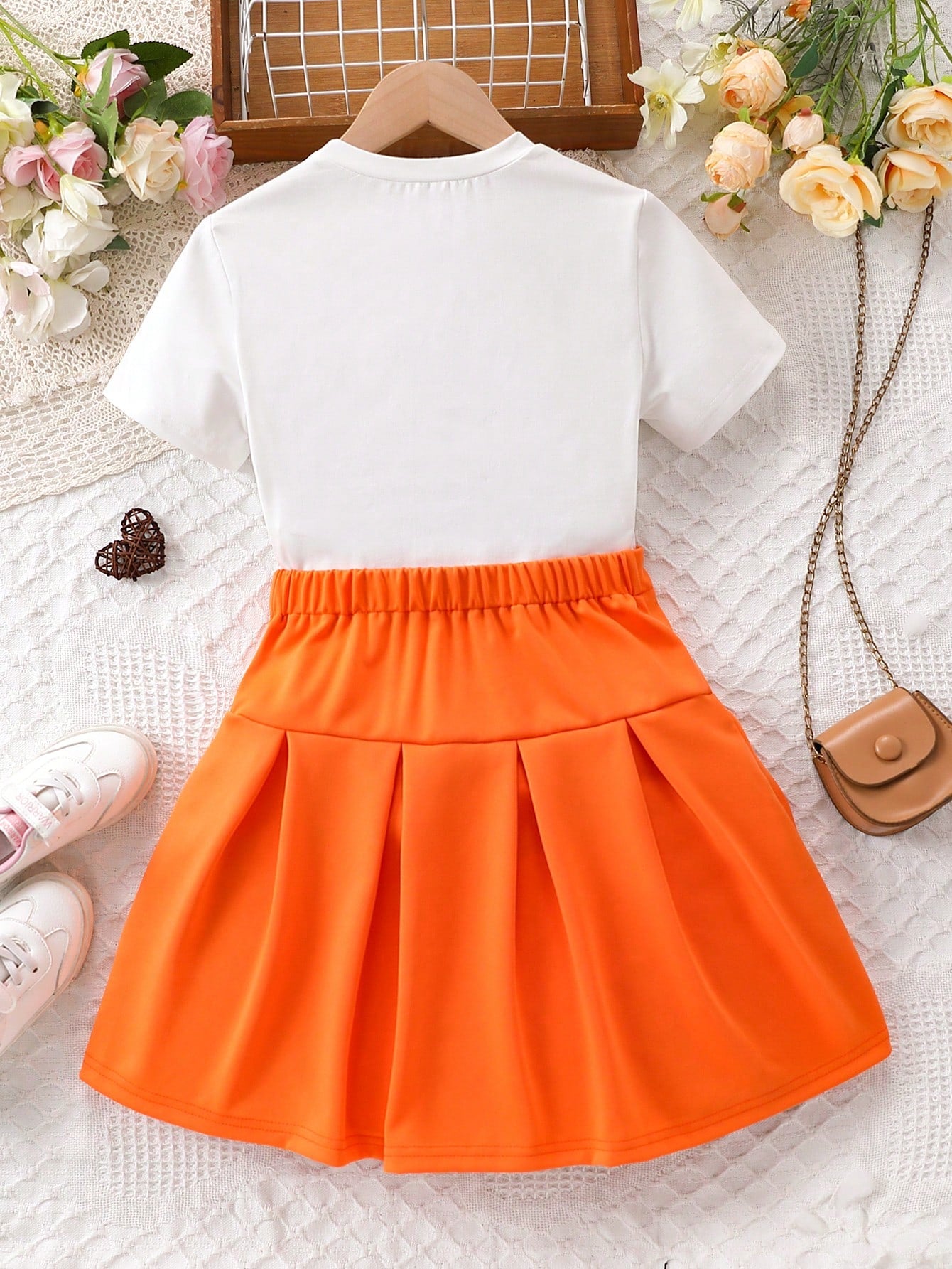 2pcs/Set Tween Girls' Street Wear Summer Short Sleeve T-Shirt With Letter & Cartoon Bear Print And Pleated Skirt