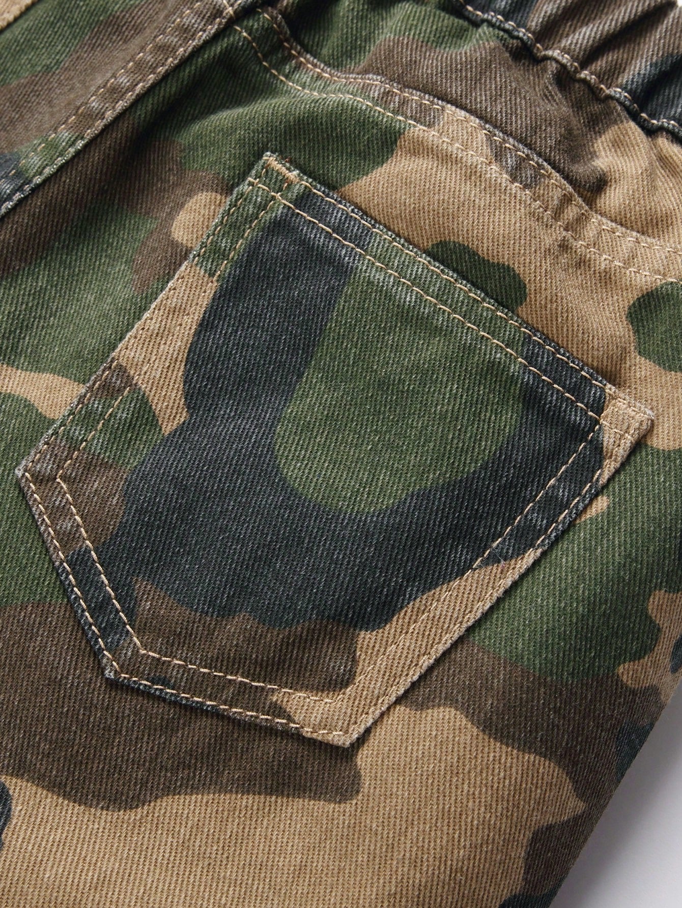 Boys Camouflage Elastic Waist Denim Shorts With Tool Pocket