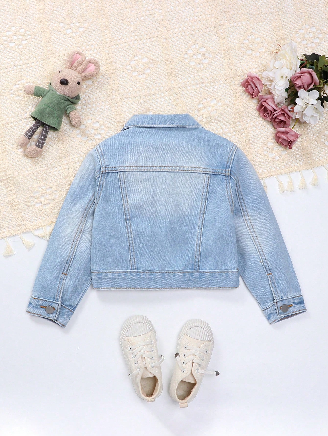 Young Girl Vintage Basic Distressed Short Denim Jacket For Daily Wear