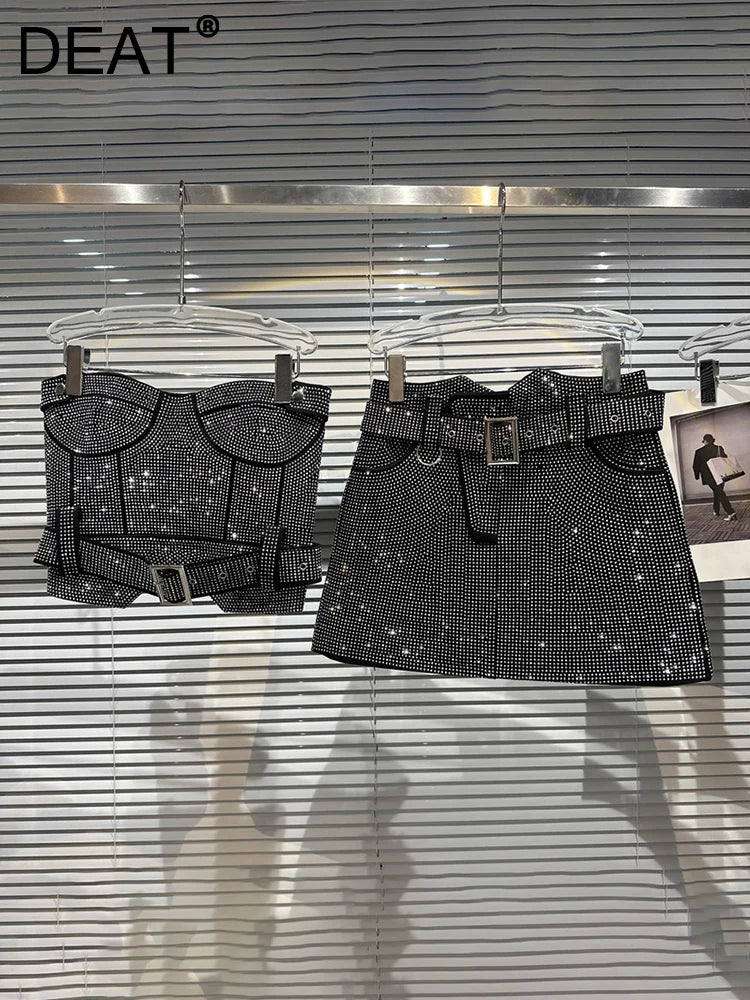 DEAT Summer Female Shiny Rhinestone Splice Sexy Strapless Women's High Waist Belt Designer Mini Short Skirts 2024 New 11XX2075